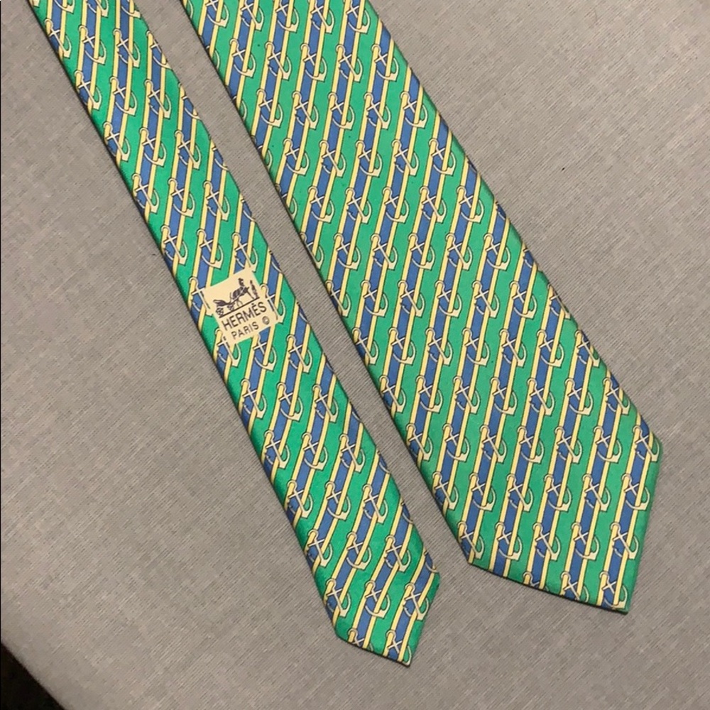 Hermes patterned men's anchor tie 💯 silk